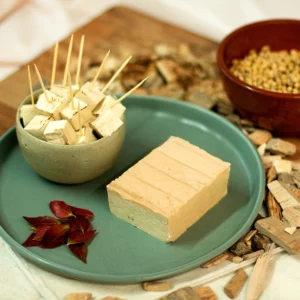 Tofu fumé au châtaignier